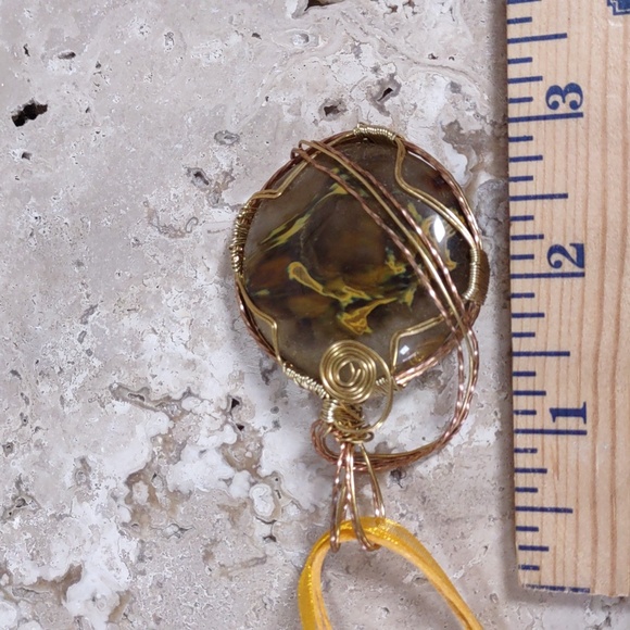 Copper/Brass Wire Wrapped Stone Pendant - Picture 5 of 6